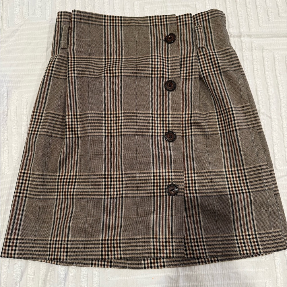 Urban Outfitters Check Tweed/Plaid Button-Front Skirt (size small)